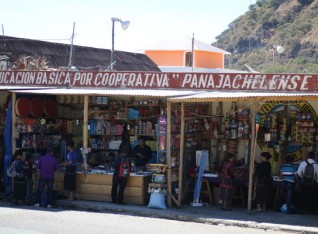 Panajachel, Market