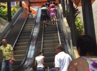 Comuni 13 Escalators