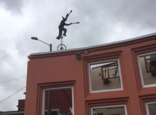 Juggler on the roof